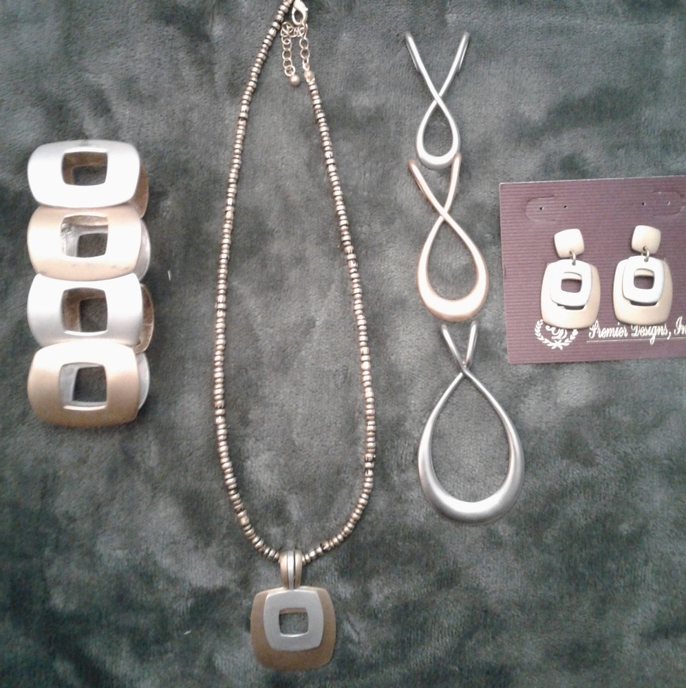 Premier designs 9 pc. collection